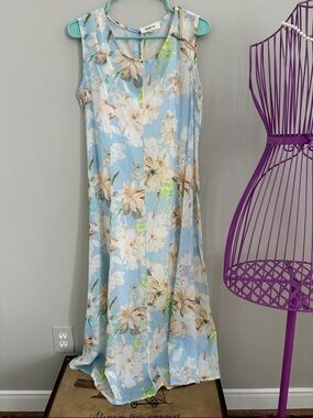 BABETTE Light Blue Floral Sleeveless Maxi Dress
